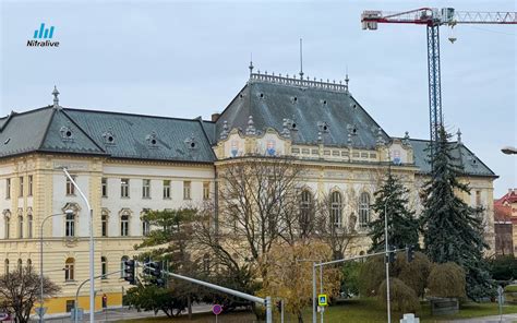 ÚPSVaR Nitra budova