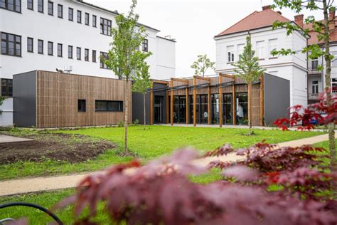 Architektonický návrh letnej čitárne Knižnice Juraja Fándlyho v Trnave