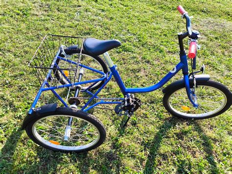 Rehabilitačný trojkolesový bicykel pre dospelých