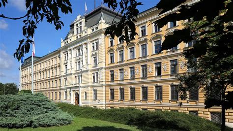 Budova ÚPSVaR Ilava