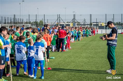 Deti na športovom dni s BARD-FA Academy