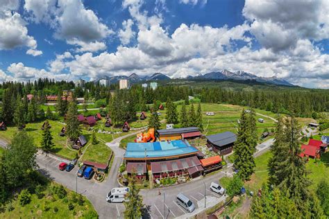 Fotografia Domova seniorov Tatranská Štrba s pohľadom na Tatry