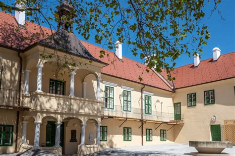 Nádvorie galantského kaštieľa