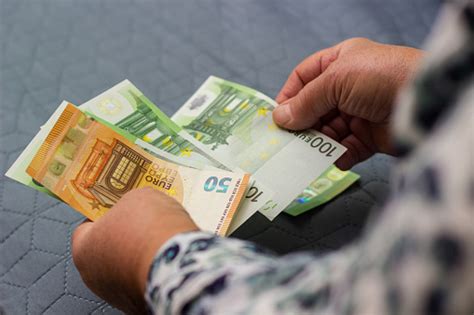 Peňažné príspevky na kompenzáciu zdravotného postihnutia