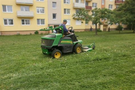 Údržba zelene v meste
