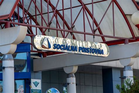 Graf porovnania sociálnych odvodov počas PN a bez PN
