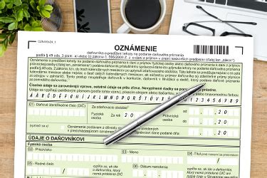 Žena na materskej dovolenke a formulár daňového priznania