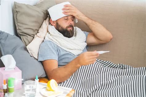 Pacient na PN s liekmi a teplomerom