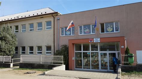Budova Základnej školy internátnej pre slabozrakých v Bratislave