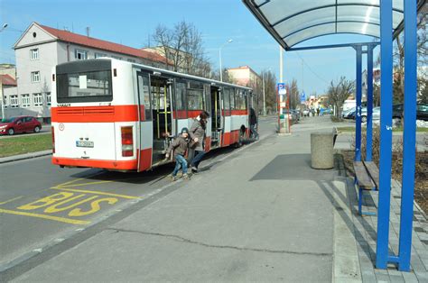 Ikony zobrazujúce rôzne kategórie cestujúcich (študenti, dôchodcovia, ZŤP)