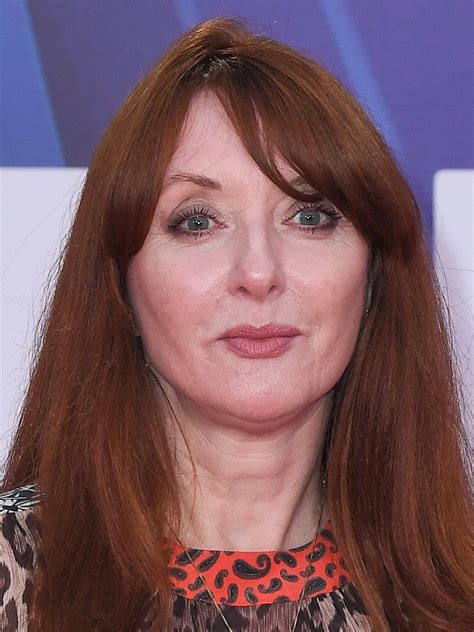 Elizabeth Berrington v jej rôznych rolách