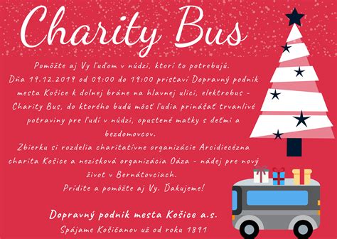 Ľudia v núdzi prijímajú pomoc od Diecéznej charity