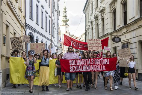 Dôležitosť overenia veku a rodičovského súhlasu