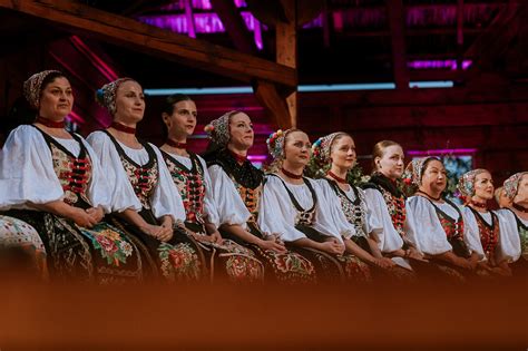 Folklórna skupina Goral v tradičných krojoch