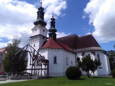 Pohľad na archeologické nálezy v okolí kostola sv. Alžbety