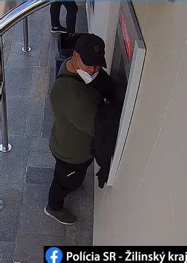 Zadržanie podozrivej osoby pri bankomate