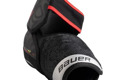 Porovnanie hokejových chráničov lakťov Bauer Vapor a Supreme