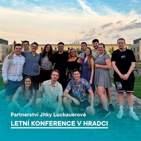 Učitelia na školení CLIL v Hradci Králové