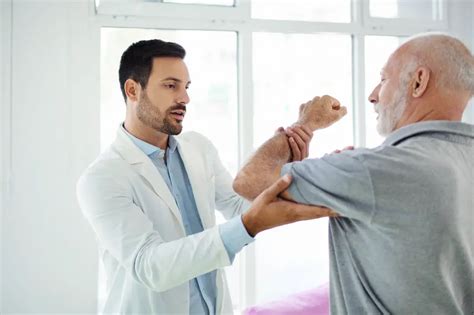 Cvičenia na rehabilitáciu ruky po mozgovej príhode