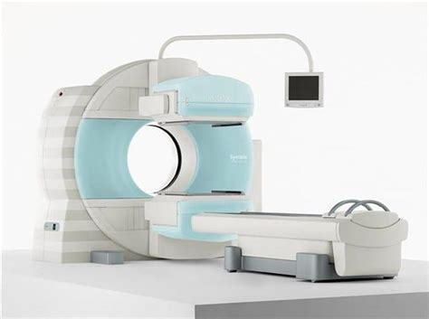 Fotografia areálu ZSS Centrum Symbia s dvorom a priestorom pre hippoterapiu