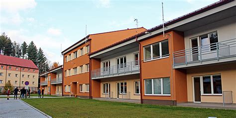 Budova Domova dôchodcov Skladná Juh