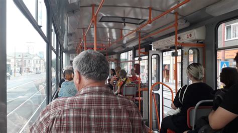 Slovenskí seniori využívajúci MHD v Bratislave