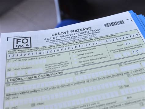 Infografika: Kto musí podať daňové priznanie a kedy?