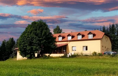 Zariadenie sociálnych služieb Vrchárka v Drábsku - exteriér