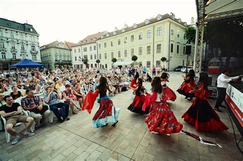 kultúrne podujatie v meste