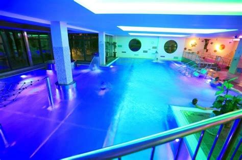 Interiér kúpeľného hotela s wellness centrom
