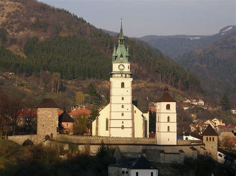 Kremnický hrad a námestie