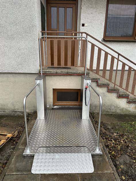 Schéma inštalácie zvislej schodiskovej plošiny