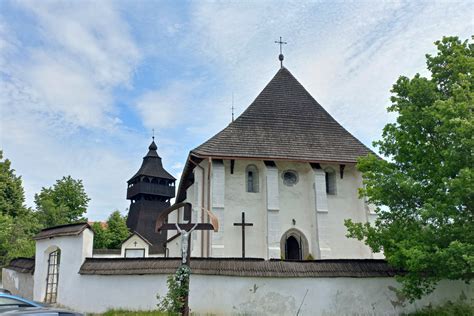 Pohľad na budovu Domu svätého Juraja v Starej Haliči