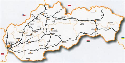 Mapa Slovenska s vyznačenými spoplatnenými a nespoplatnenými úsekmi diaľnic a rýchlostných ciest