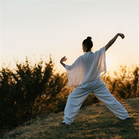 Osoba cvičiaca Tai-chi