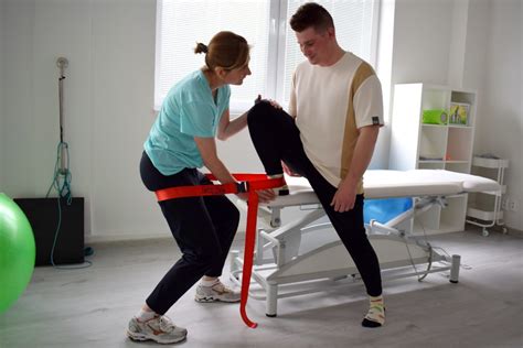 Tím odborníkov pre rehabilitáciu po CMP