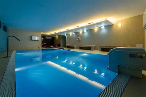 Luxusné wellness centrum s bazénom