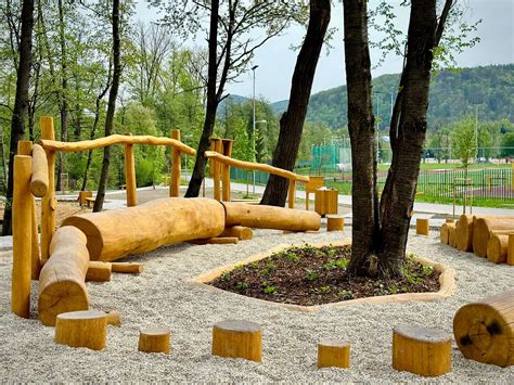 Oddychová zóna s minigolfovým ihriskom v DPS II