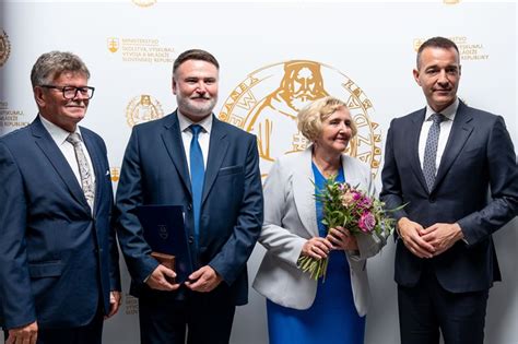 Slávnostné odovzdávanie ocenení Krištáľové srdce