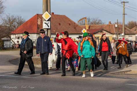 Fašiangový sprievod masiek