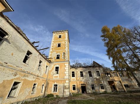 Pôvodný stav kaštieľa pred rekonštrukciou