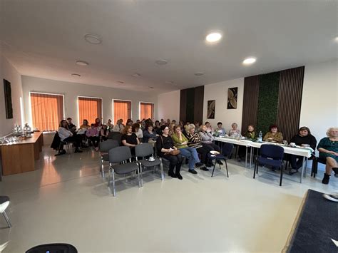 Oslava Medzinárodného dňa žien v Klube vojenských dôchodcov