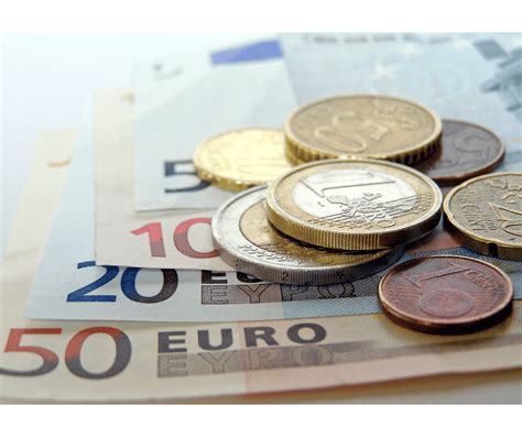 Ilustrácia minimálnej mzdy a jej násobkov