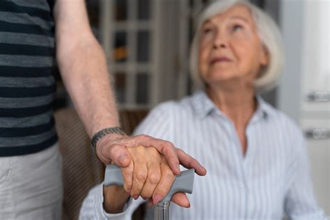 Kvalifikačné požiadavky na personál v zariadeniach pre seniorov