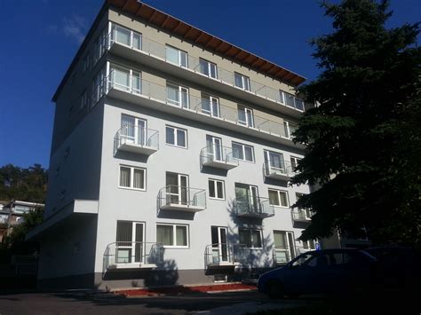 Exteriér a interiér Zariadenia pre seniorov v Považskej Bystrici