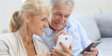 Smartfón pre seniorov s jednoduchým používateľským rozhraním