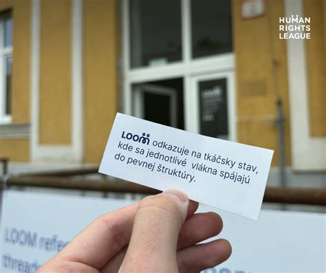 Ľudia žiadajúci o štátnu podporu