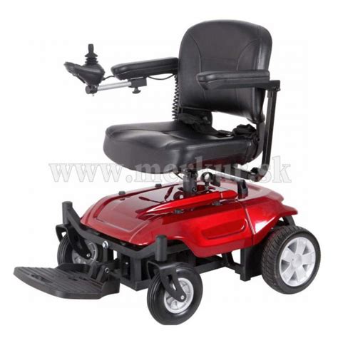 Elektrický invalidný vozík s ovládacím joystickom