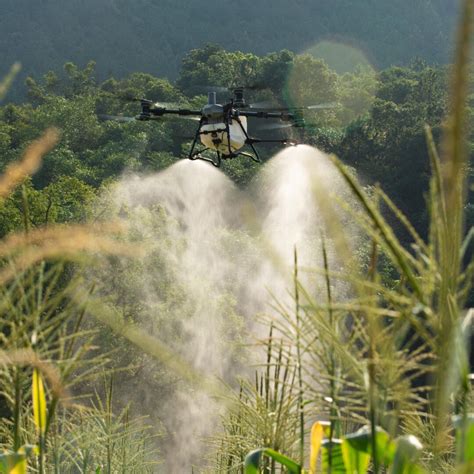 Senzory a dron pre orientáciu vozíka v teréne