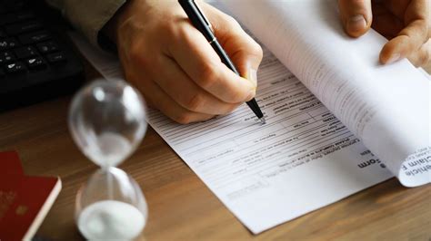 Infografika znázorňujúca kto má nárok na príspevok